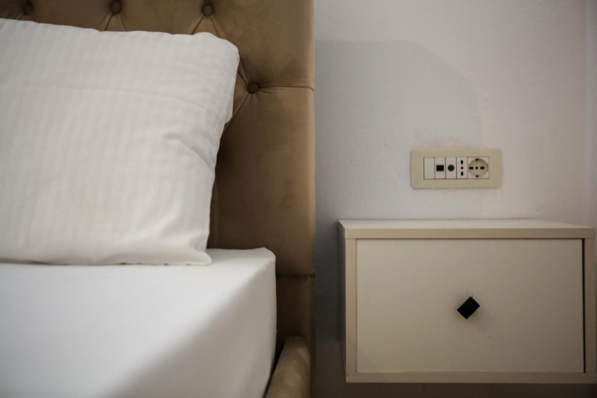 Apartment Jani Sarandë Esterno foto