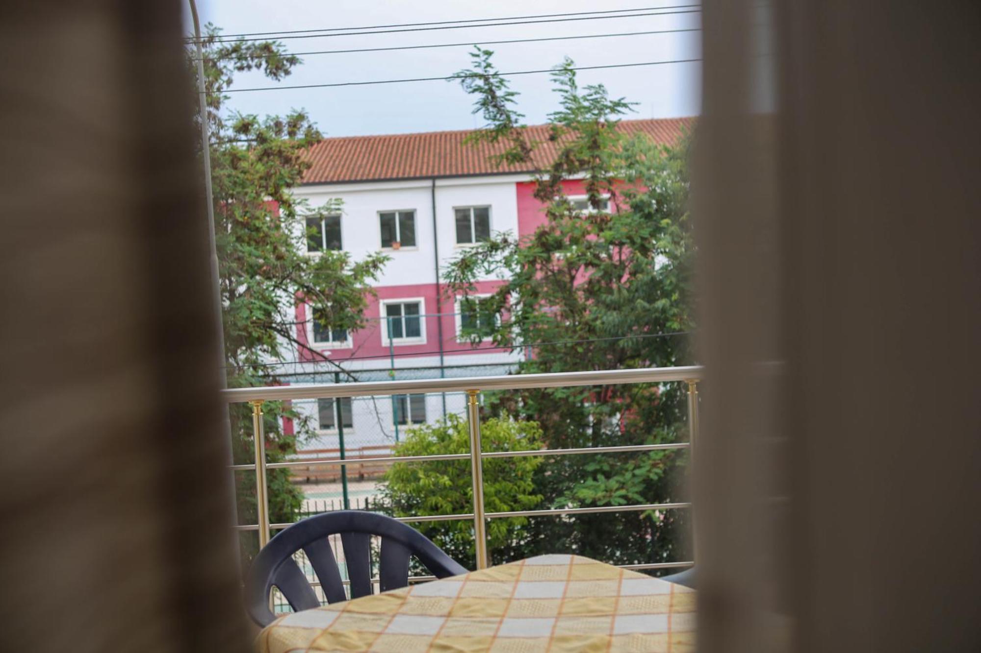 Apartment Jani Sarandë Esterno foto